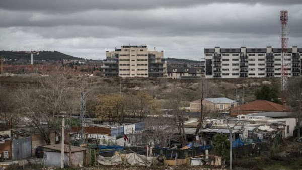 La Cañada Real, un barrio en (auto)construcción frente al estigma, el abandono y la presión inmobiliaria 