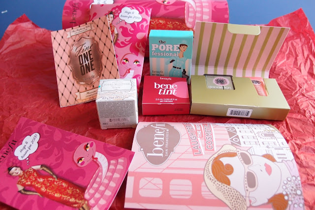 Topbox February 2013 - Benefit Prive Box