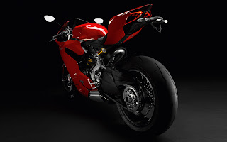 Ducati 1199 Pangale S PICTURE