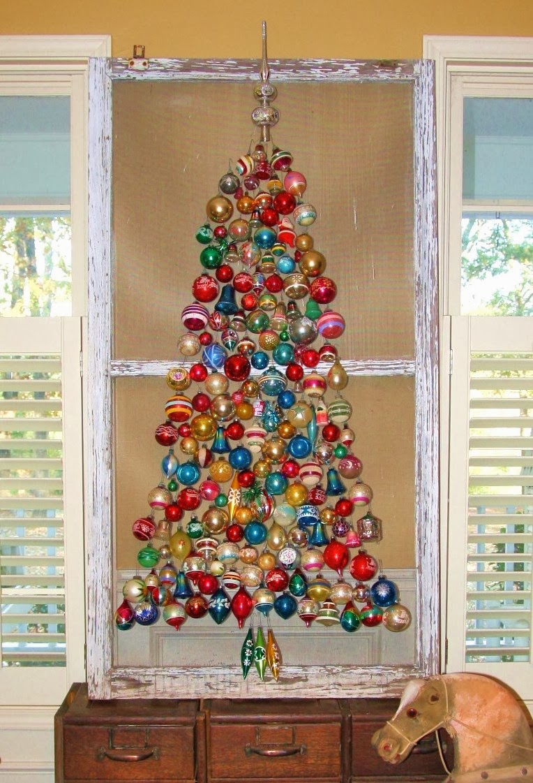 Someday Crafts: 7 Non-Traditional Christmas Trees