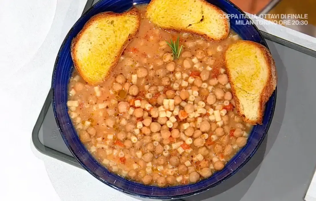 Pasta e ceci alla romana