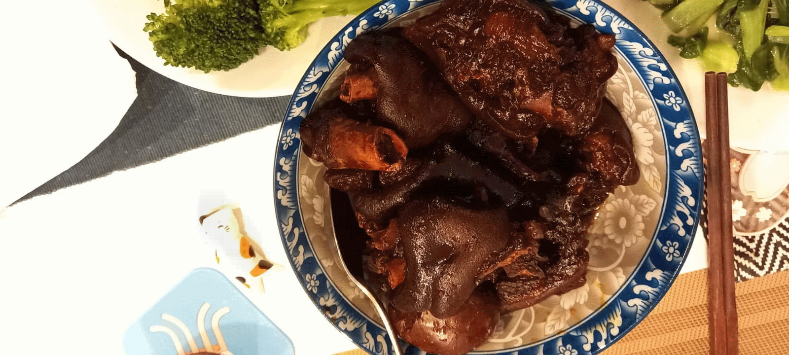 Pig’s Trotters in Ginger and Sweet Vinegar