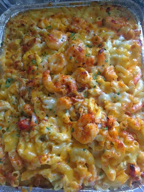 SEAFOOD MAC AND CHEESE