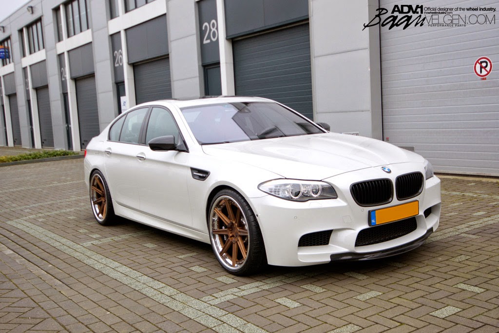 BMW M5 F10 White