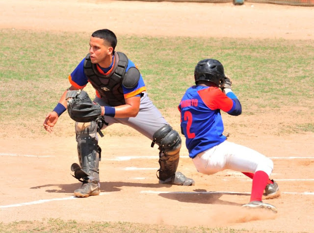 El desastre cubano en Panamá se suma a todas las carencias de la pelota en la isla