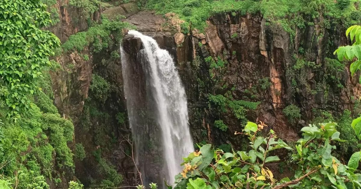 महाराष्ट्रात पावसाळ्यात भेट देण्यासाठी 15 सर्वोत्तम ठिकाणे