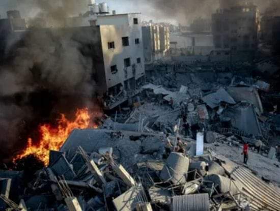 والجيش الإسرائيلي يعلن تنفيذ هجوم بري محدود داخل غزة جريده الراصد24