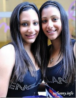 10 wanita kembar tercantik di dunia 5