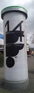 documenta 14 Plakat auf Litfaßsäule, Foto: GyuFa, CC BY-NC-ND 3.0 AT