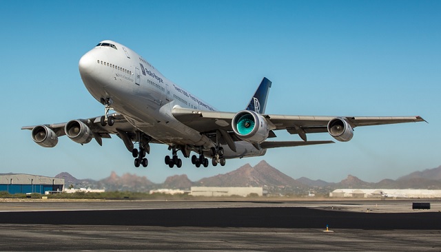 Boeing 747-200 With Composite Blades Engine