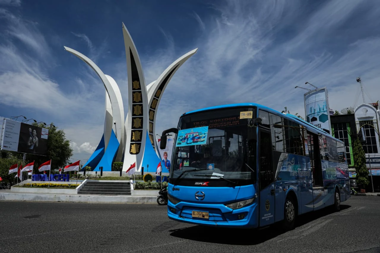 Bus Gratis Trans Kutaraja