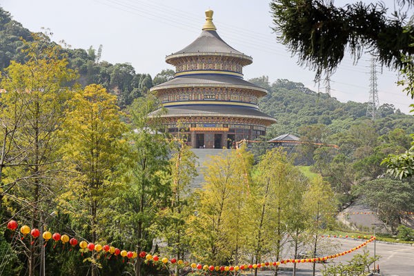 「一貫道祖師紀念館白陽聖廟」世界最高銅鑄圓頂建築天壇在台中