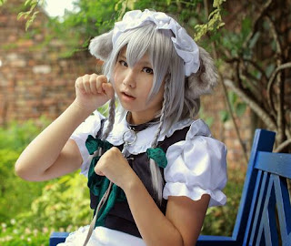 Touhou Inu Sakuya cosplay by Enako