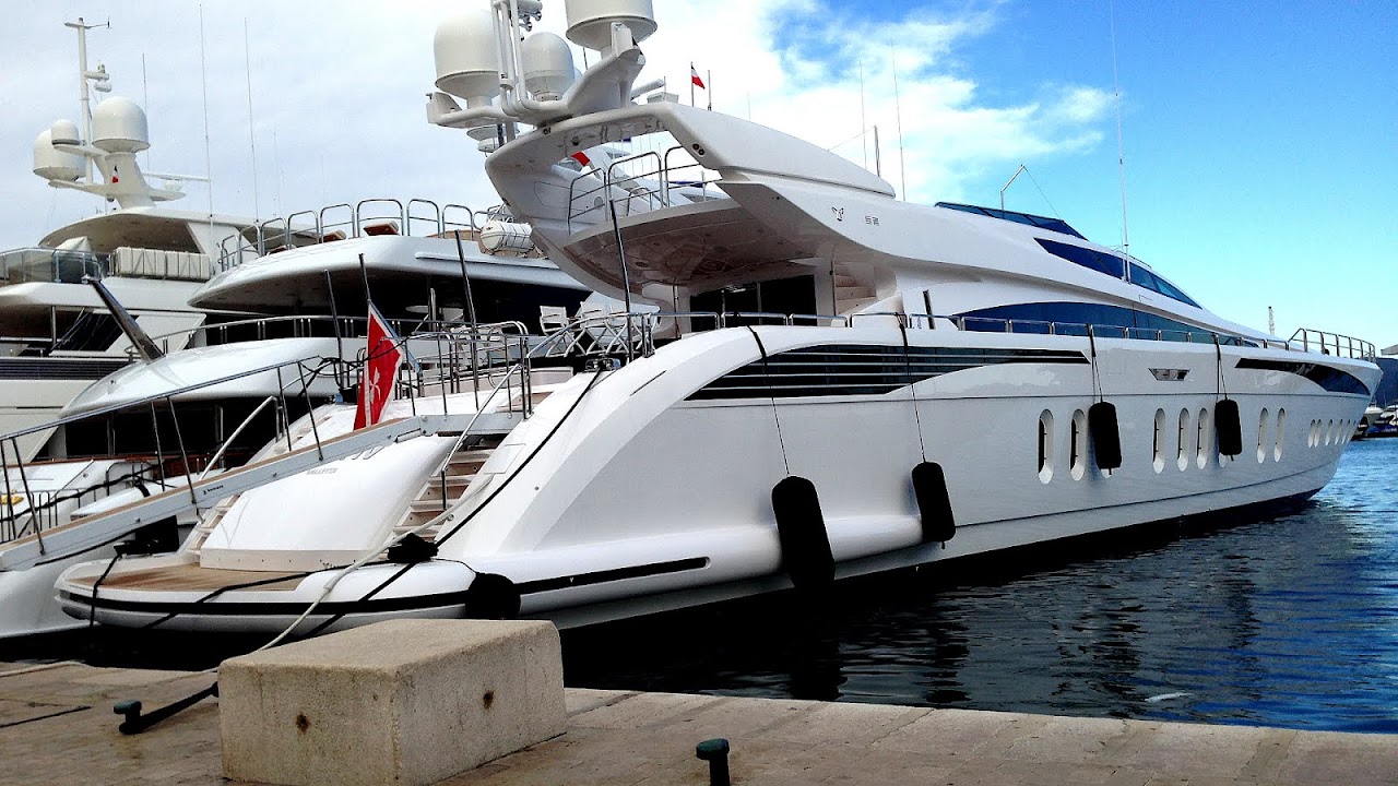St Tropez Yacht Charter