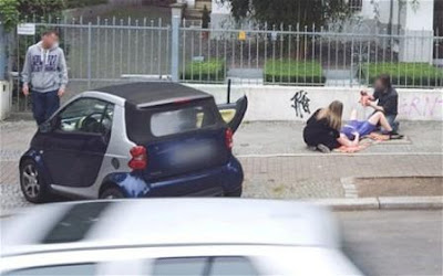 FOTO SEORANG IBU MELAHIRKAN TEREKAM GOOGLE STREET VIEW