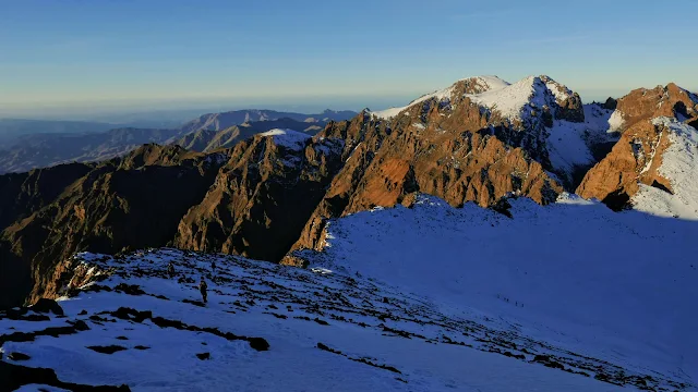 najwyższy szczyt Maroka, Jebel Toubkal, trekking na jebel toubkal, trekking maroko, trekking atlas wysoki