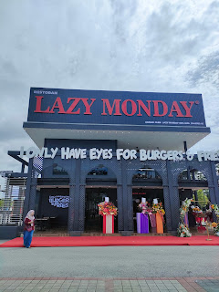 Majlis Pelancaran Restoran Lazy Monday, Tebing Bandar Dato Onn