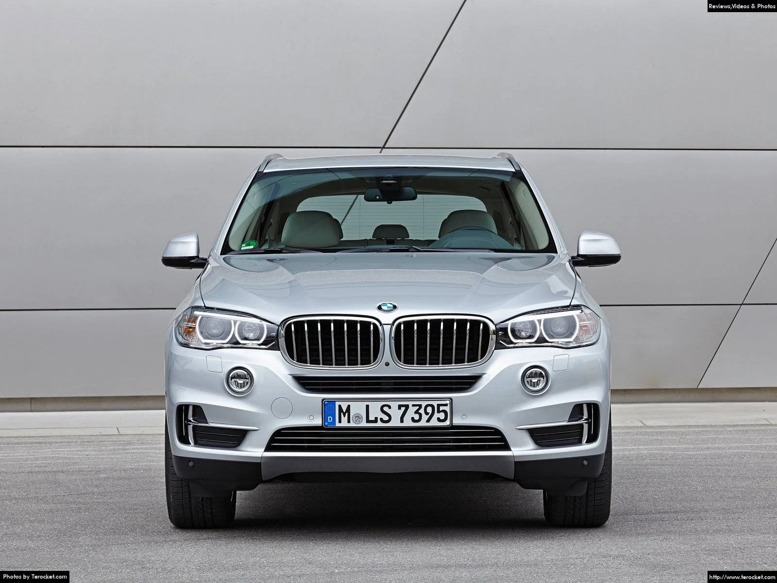 Hình ảnh xe ô tô BMW X5 xDrive40e 2016 & nội ngoại thất