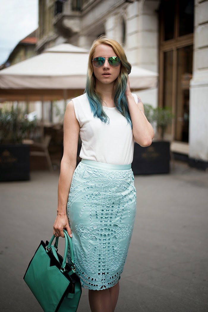 Skinny Buddha turquoise ombre hair mint perforated skirt 