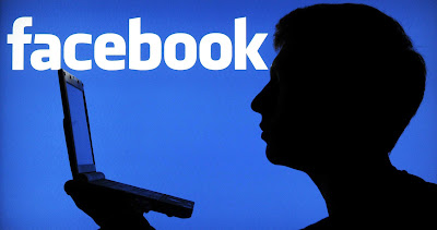 Facebook, come scoprire chi guarda il nostro profilo