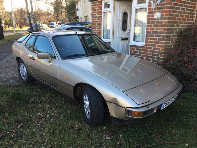 Porsche 924S