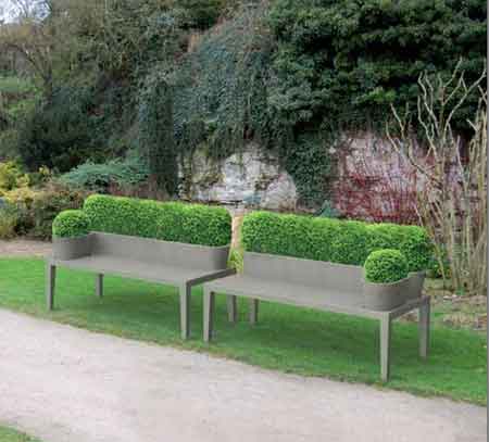 Garden Chair on Simple Garden Chair With Grass Decoration