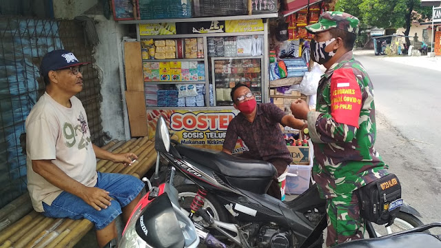 Sosialisasi Protokol Kesehatan Dimanapun Tempat Oleh Babinsa Manisrenggo