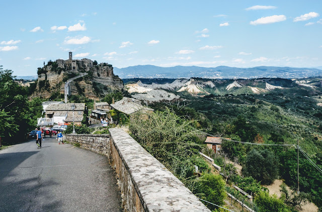 Civita e la valle dei calanchi