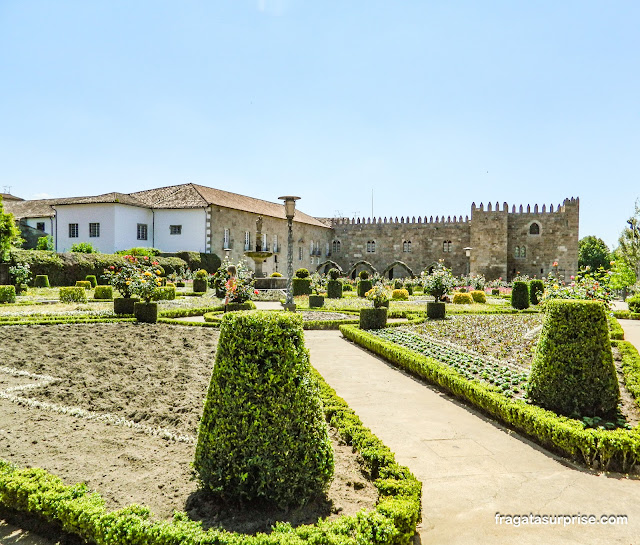 Jardins de Santa Bárbara e Paço Arquiepiscopal em Braga, Portugal