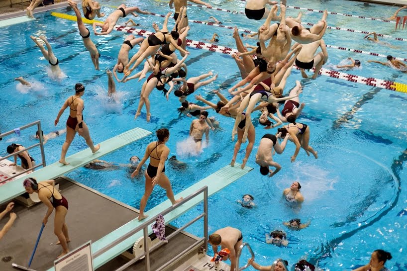Mareantes patrones de movimiento en eventos atléticos capturados en fotografías