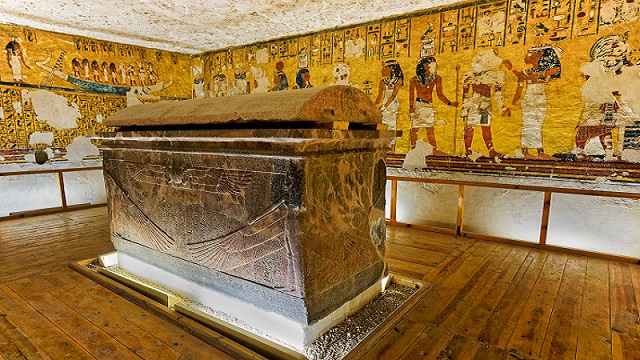 The tomb of King Ay