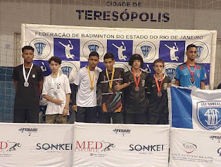 Escola Municipal GEO Rose Dalmaso é destaque no Circuito Estadual de Badminton, com 7 medalhas