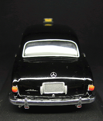 Mercedes-Benz 180 taxi