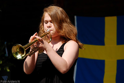 trumpetare, nationaldag, nationaldagsfirande, sveriges nationaldag, nationaldagen, holje park, olofström, blekinge, sverige, sweden, swedish national holiday, foto anders n