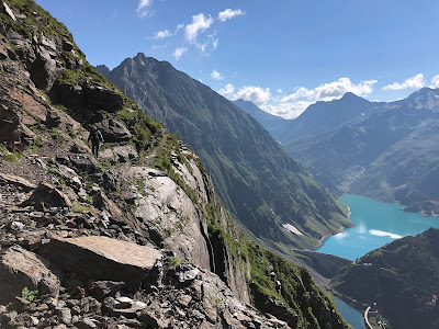 On the trail to Rifugio Curò with Reservoir of Barbellino visible (day 5).