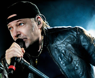 Musica italiana. Come nelle favole, nuovo singolo di Vasco Rossi