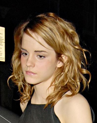 emma watson kissing a girl. Actress Emma Watson leaving