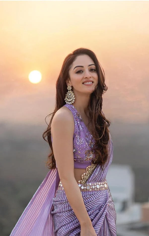 Sandeepa Dhar hot saree Bisaat actress