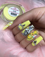 Uñas decoradas de dibujos animados