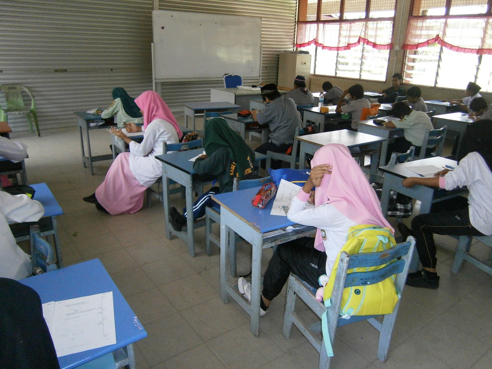 Soalan Ujian Majlis Agama Islam Melaka - Kebaya Polas