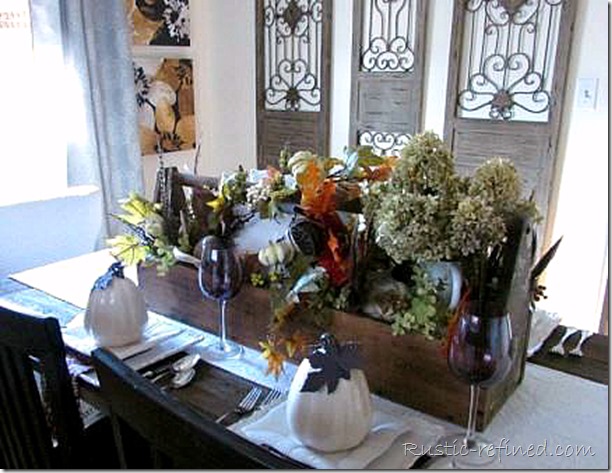 Setting a gorgeous table 