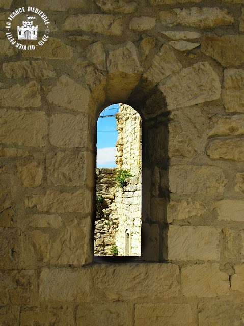 LE POET-LAVAL (26) - Chapelle romane Saint-Jean-des-Commandeurs 