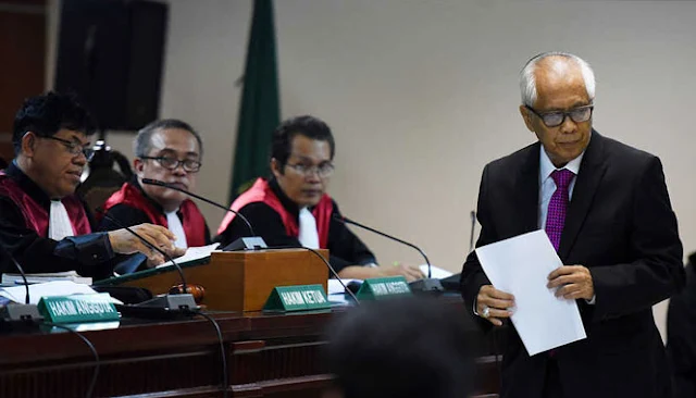 Novel Baswedan Tak Henti Diserang, Kali Ini OC Kaligis Minta Buka Lagi Kasus Burung Walet