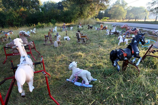 https://www.bostonglobe.com/metro/2015/09/04/rocking-horse-graveyard-whimsical-mystery-lincoln/ADOi61XLzGGasAJ9ZyunDL/story.html