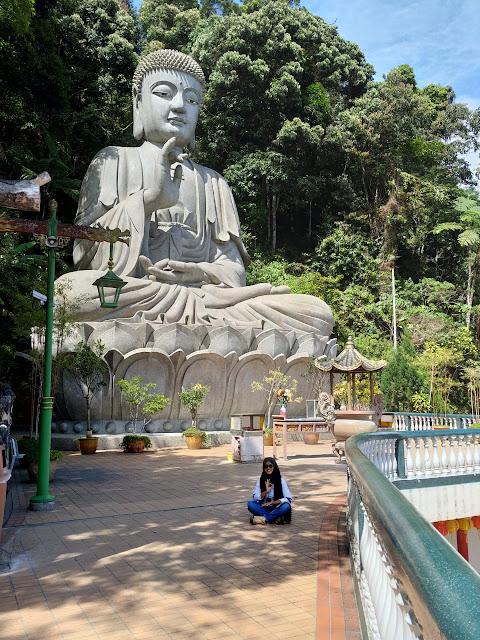 patung budha di chin swee temple