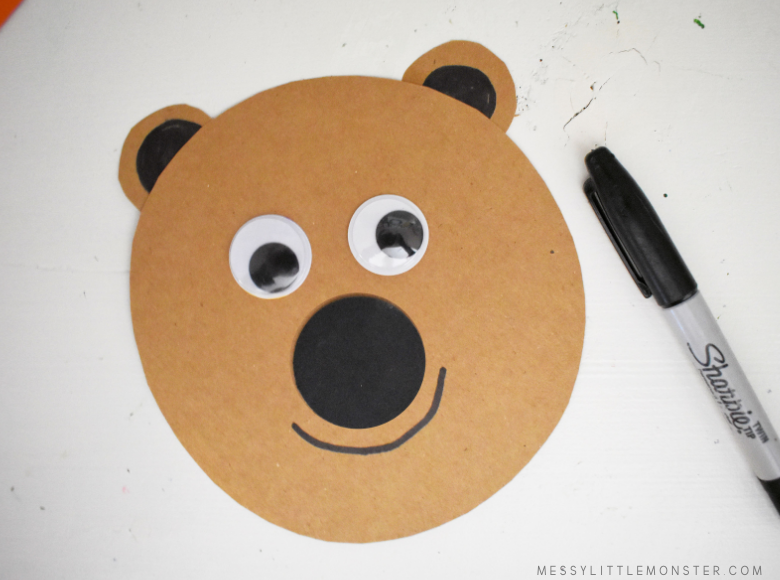 easy bear craft for toddlers and preschoolers. animal shape craft