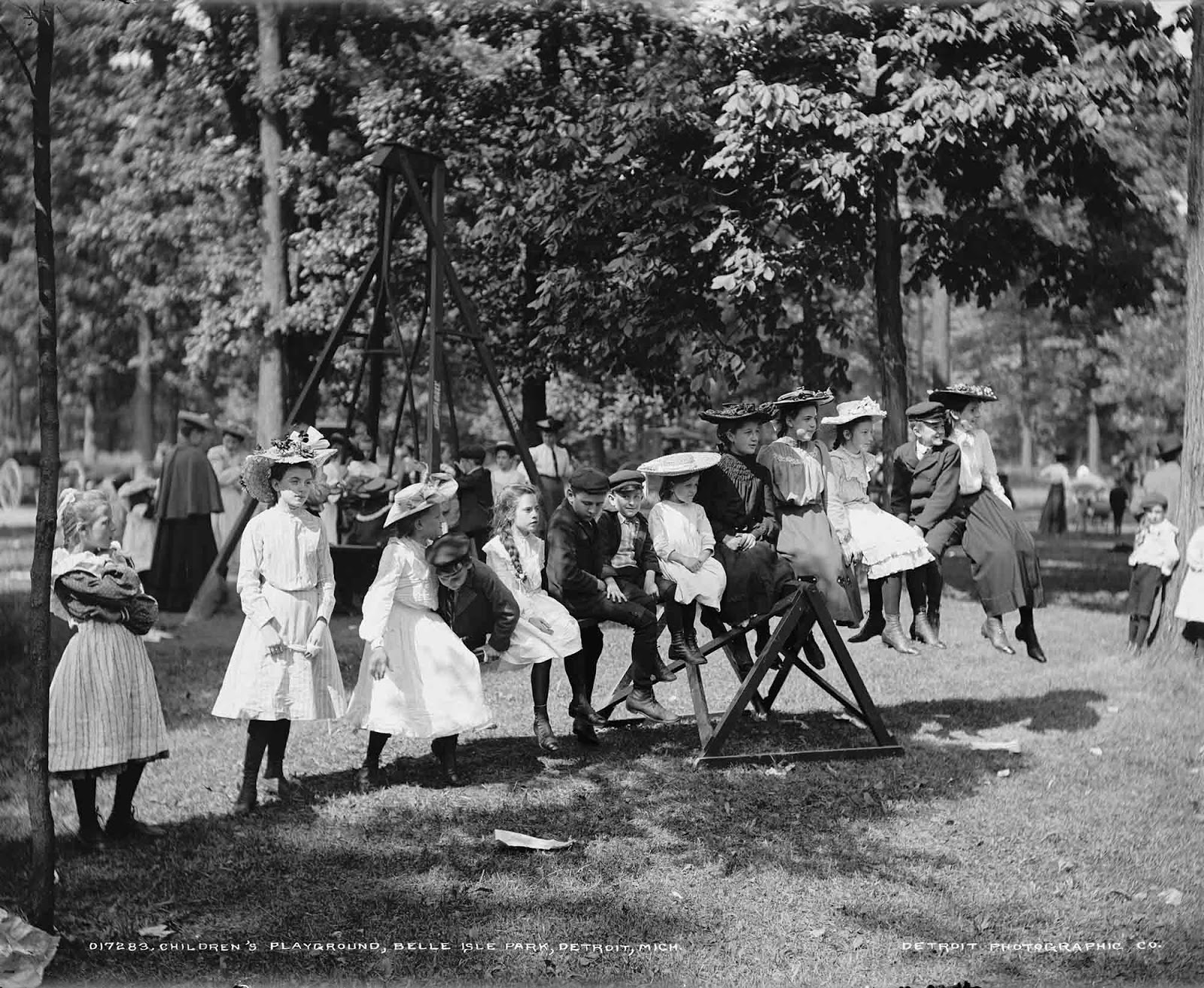 Children's playground, Belle Isle Park, Detroit, Mich. 1900-1905.