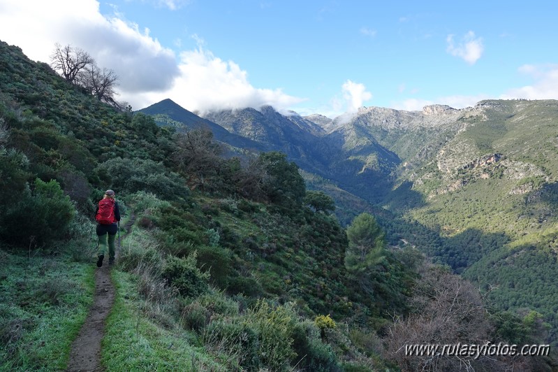 Sendero Río de los Horcajos