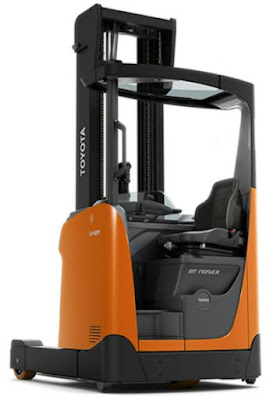 Reach Truck Toyota 1.6 tấn cao 10m