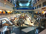 Inside Dubai international airport (dubai airport )